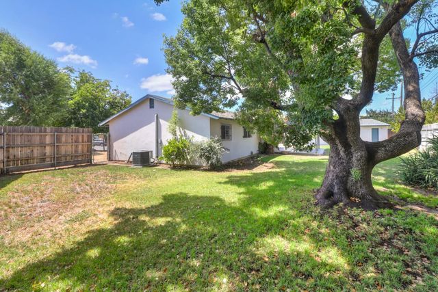 6500 Harley Way, Sacramento, CA 95828