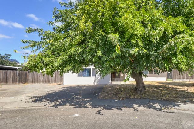 6500 Harley Way, Sacramento, CA 95828