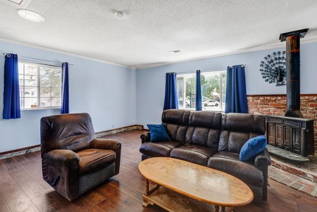 6500 Harley Way, Sacramento, CA 95828