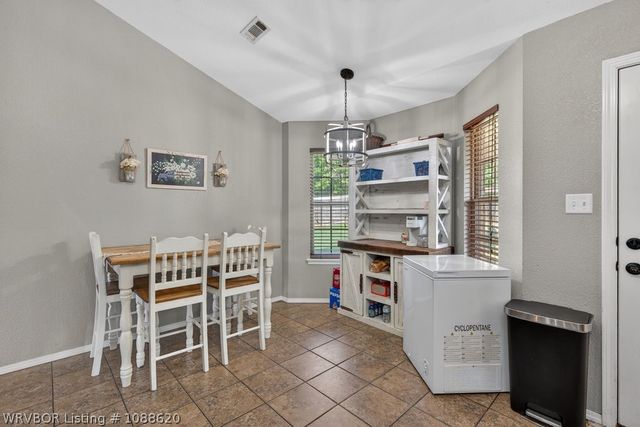 198 Pine Street, Greenwood, AR 72936