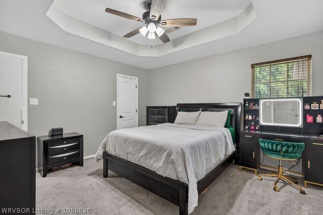 198 Pine Street, Greenwood, AR 72936