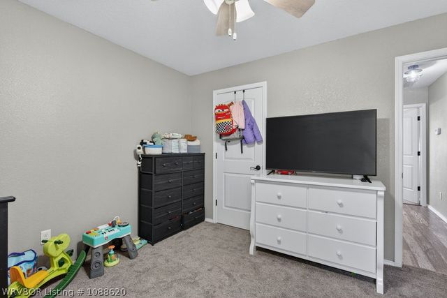 198 Pine Street, Greenwood, AR 72936