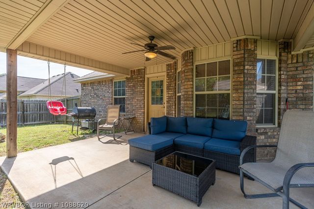 198 Pine Street, Greenwood, AR 72936