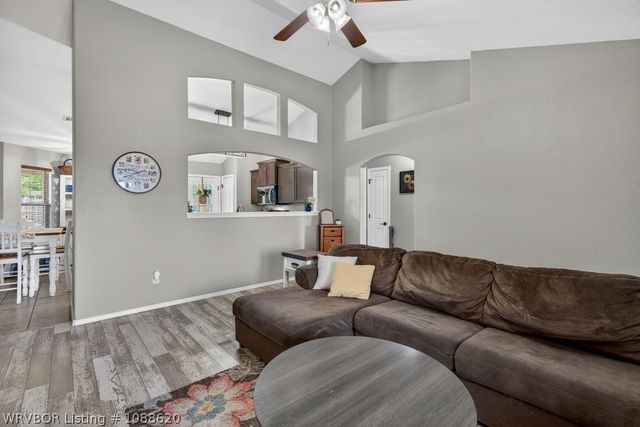 198 Pine Street, Greenwood, AR 72936