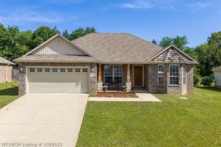 198 Pine Street, Greenwood, AR 72936