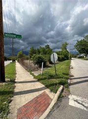 1729 Niles Road SE, Warren, OH 44484