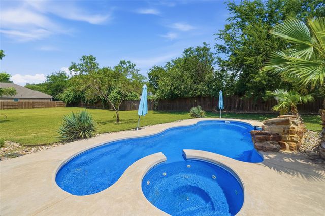 128 Clear Water PASS, Bastrop, TX 78602