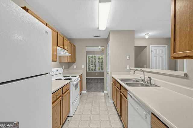 4533 Ravenwood Place, Union City, GA 30291