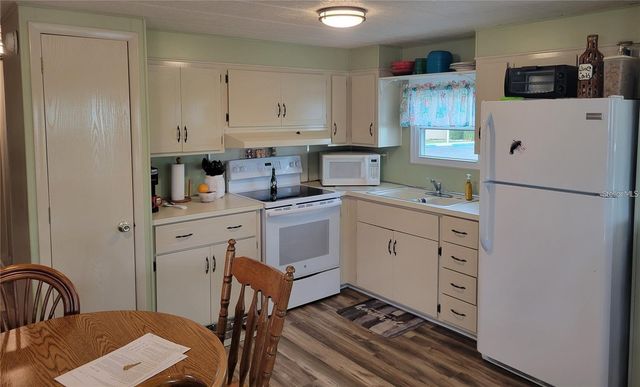 3111 BESSIE LANE, Ellenton, FL 34222