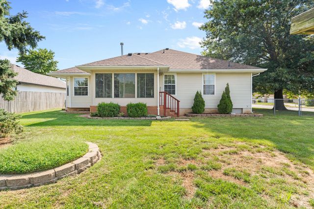 4901 N 13th Street, Ozark, MO 65721
