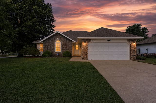 4901 N 13th Street, Ozark, MO 65721