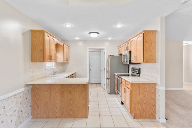 4901 N 13th Street, Ozark, MO 65721