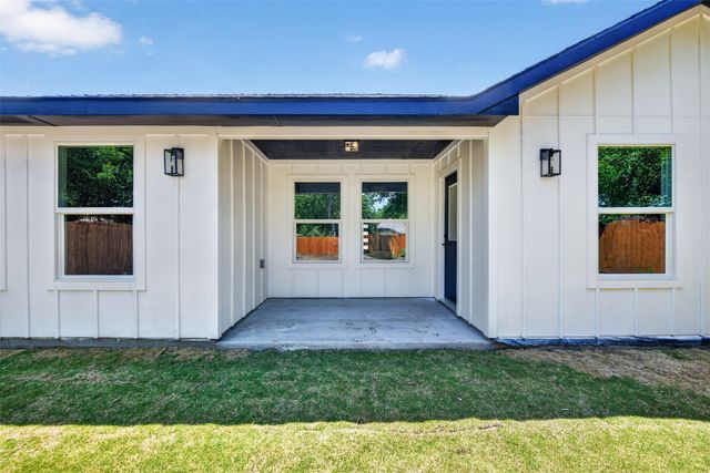 2317 Dillard Street, Fort Worth, TX 76105