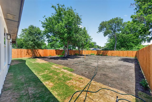 2317 Dillard Street, Fort Worth, TX 76105