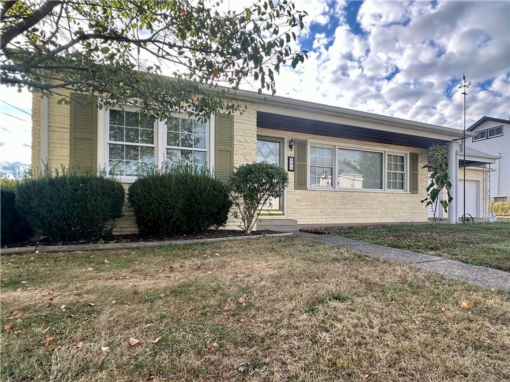 301 15th Ave, Patterson Twp, PA 15010