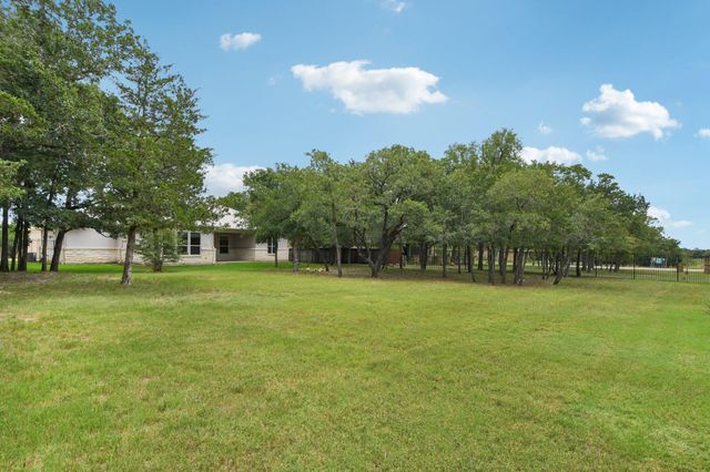 124 Abamillo DR, Bastrop, TX 78602