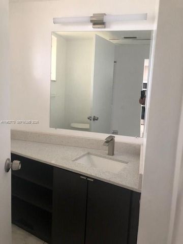 1201 NE 191st Street G411, Miami, FL 33179