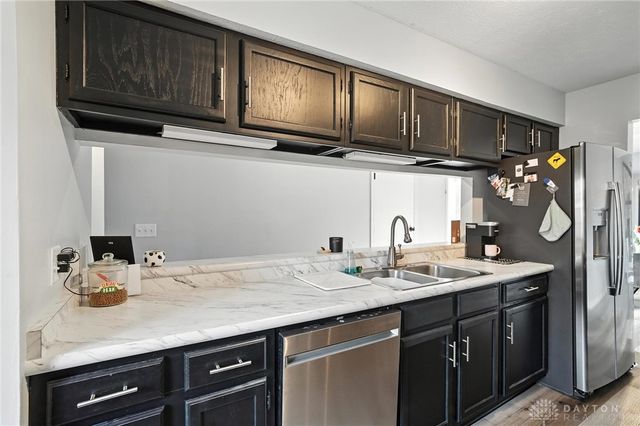 1372 Black Forest Drive 20, Dayton, OH 45449