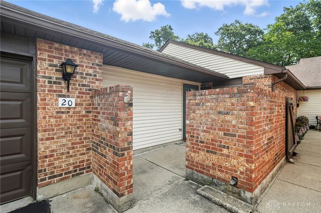 1372 Black Forest Drive 20, Dayton, OH 45449