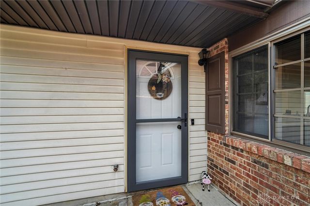 1372 Black Forest Drive 20, Dayton, OH 45449