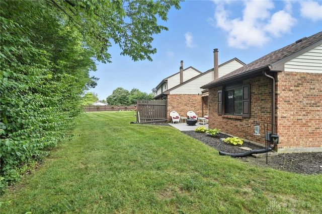 1372 Black Forest Drive 20, Dayton, OH 45449