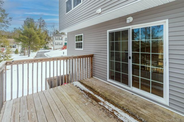 62 Bristol Circle, Rock Hill, NY 12775