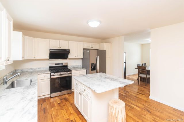 62 Bristol Circle, Rock Hill, NY 12775