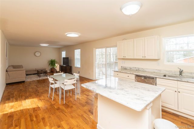 62 Bristol Circle, Rock Hill, NY 12775