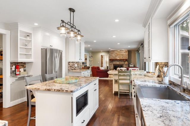 8554 W M-68, Indian River, MI 49749