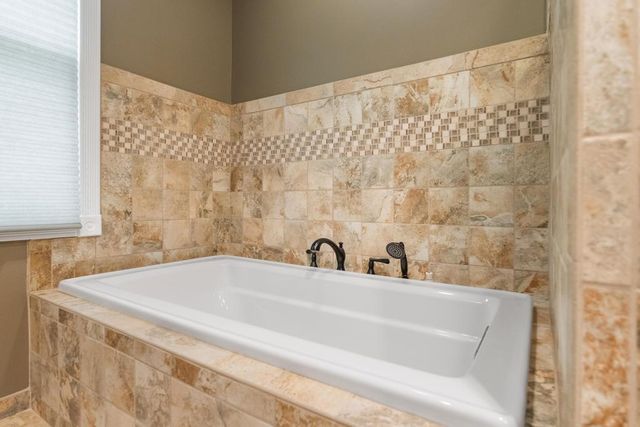 8554 W M-68, Indian River, MI 49749