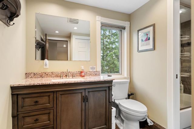 8554 W M-68, Indian River, MI 49749