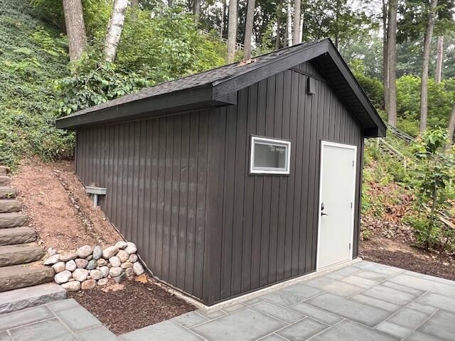 8554 W M-68, Indian River, MI 49749