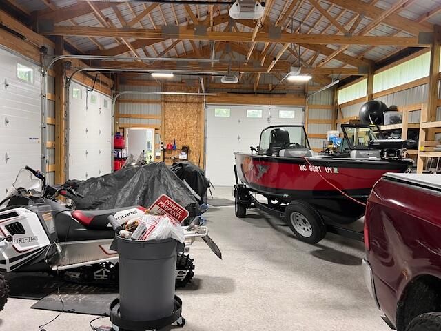 8554 W M-68, Indian River, MI 49749