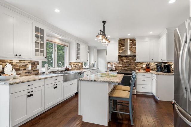 8554 W M-68, Indian River, MI 49749