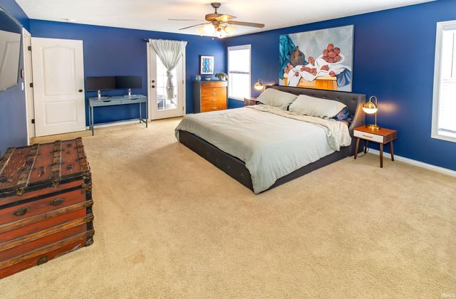 2525 Belize Drive, Evansville, IN 47725