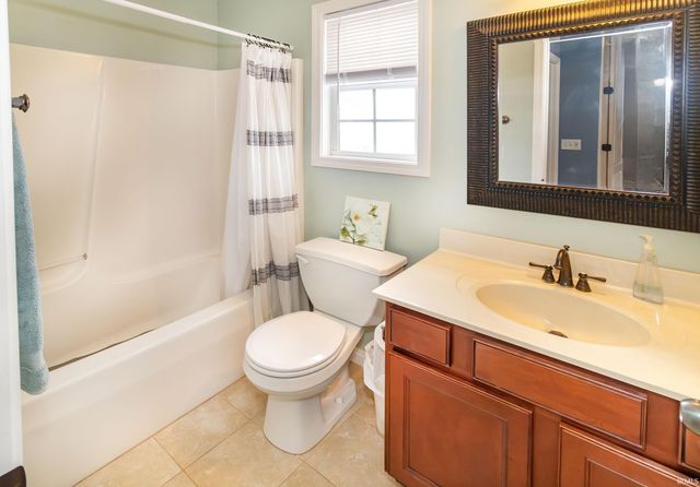 2525 Belize Drive, Evansville, IN 47725