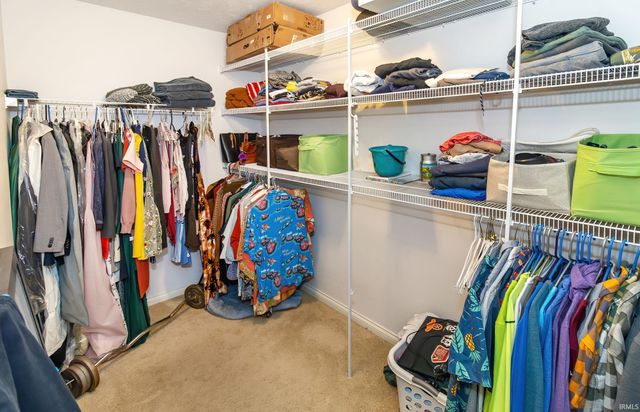 2525 Belize Drive, Evansville, IN 47725