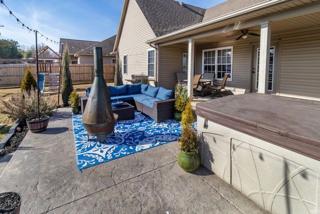 2525 Belize Drive, Evansville, IN 47725