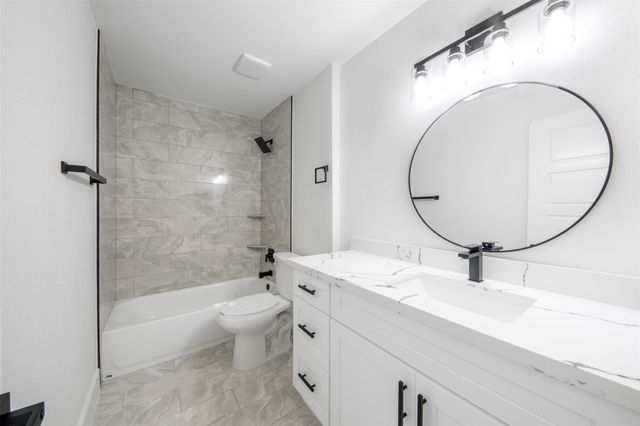 16230 Dunmoor Drive, Houston, TX 77059