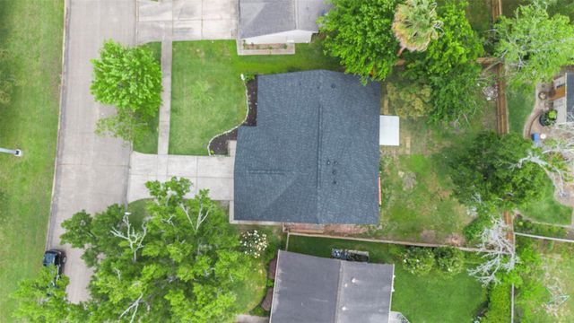 16230 Dunmoor Drive, Houston, TX 77059