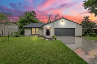 16230 Dunmoor Drive, Houston, TX 77059