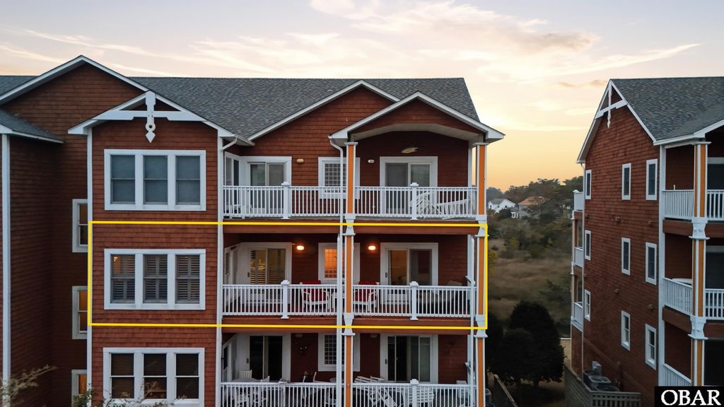 Image 2 of property listing at 904 South Bay Club Drive Unit 2, Manteo, NC 27954