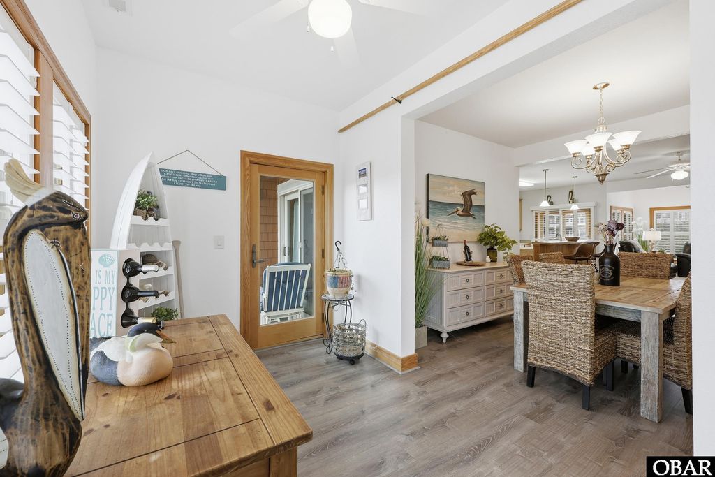 Image 12 of property listing at 904 South Bay Club Drive Unit 2, Manteo, NC 27954