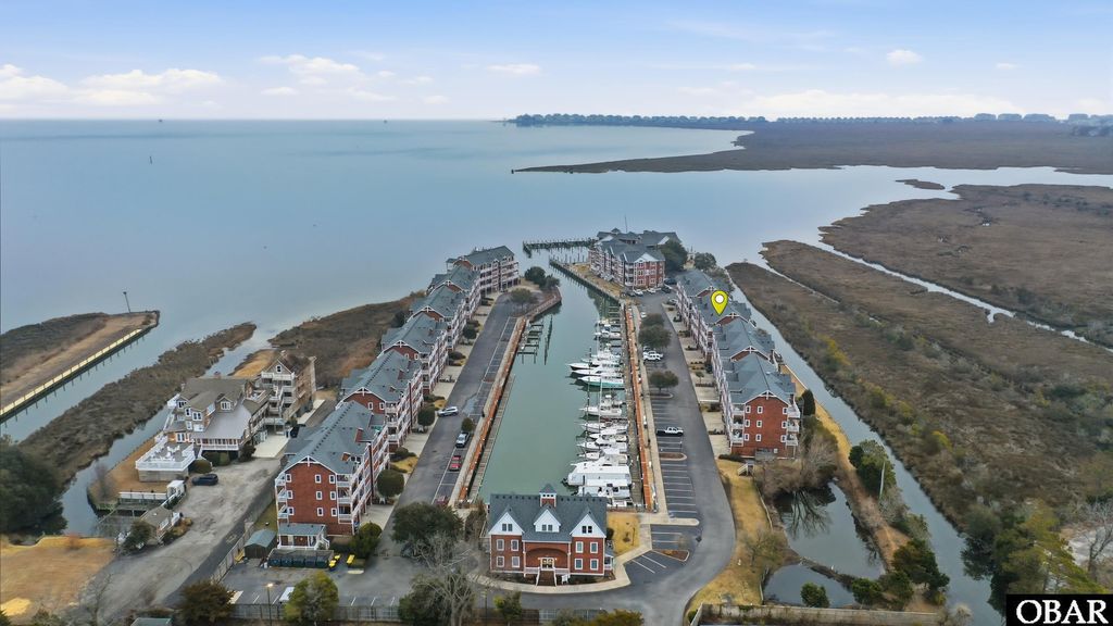 Image 45 of property listing at 904 South Bay Club Drive Unit 2, Manteo, NC 27954