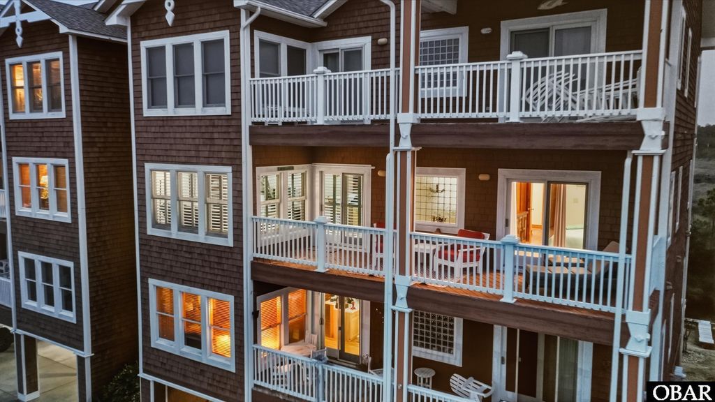 Image 48 of property listing at 904 South Bay Club Drive Unit 2, Manteo, NC 27954