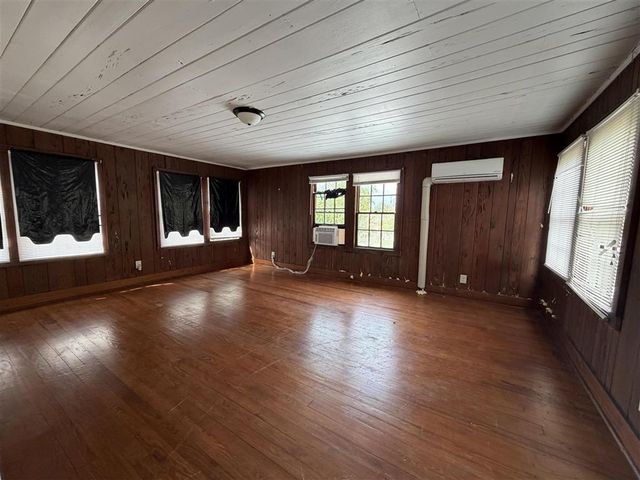 643 11th Street, Lake Charles, LA 70601