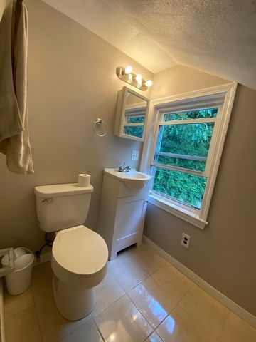 89 Glen Rock Ave, Malden, MA 02148