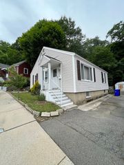 89 Glen Rock Ave, Malden, MA 02148