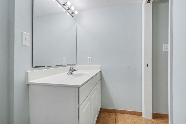 1707 Perrin Dr Apt 701, North Myrtle Beach, SC 29582