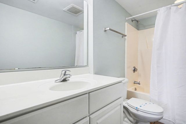 1707 Perrin Dr Apt 701, North Myrtle Beach, SC 29582